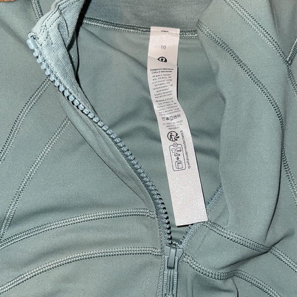 Lululemon Sage Green two piece jogging set - Picture 10 of 13